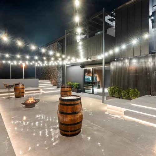 2020092680_18_1_250627_060820-w1600-h1069 copy