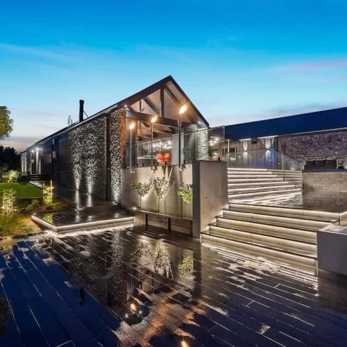 2020092680_33_1_250627_060820-w1600-h1069 copy