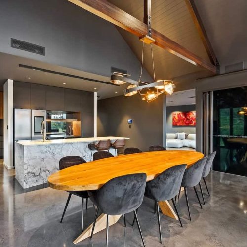 2020092680_9_1_250627_060820-w1600-h1069 copy